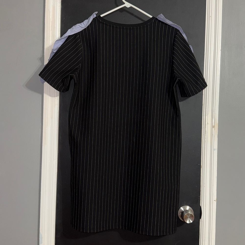 Zara Trafaluc Pinstripe Ruffle Sleeve Shift Mini Dress Size: Large - Picture 4 of 6